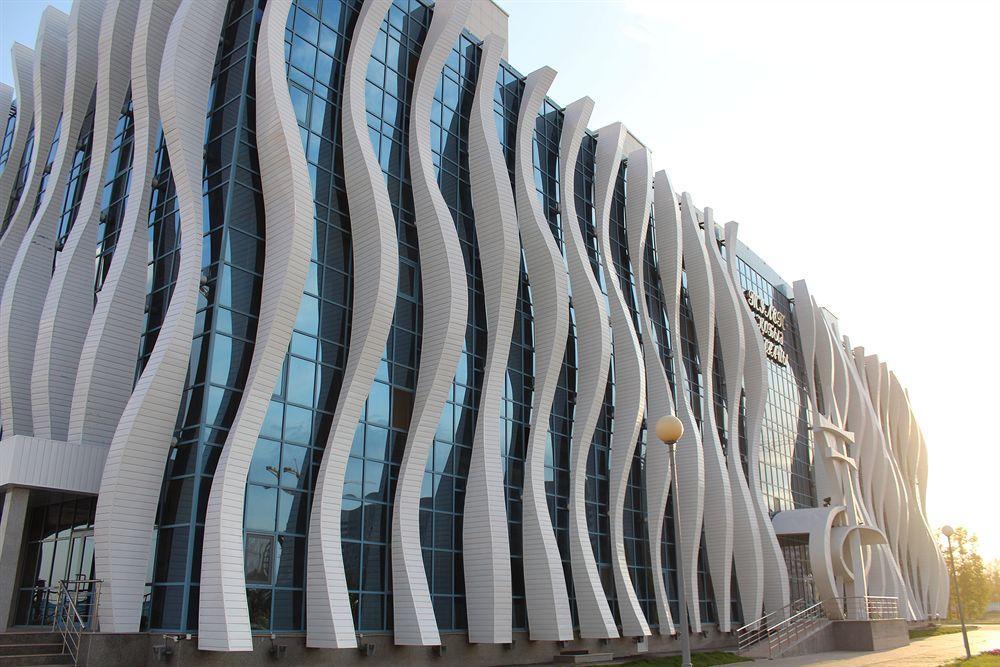 Reikartz Park Astana Ex-Royal Park Hotel & Spa Exteriör bild